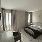 מלון Du Mont Louis