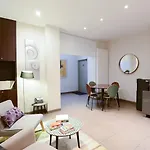 מלון Du Mont Louis פריז