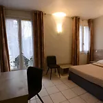 Du Mont Louis