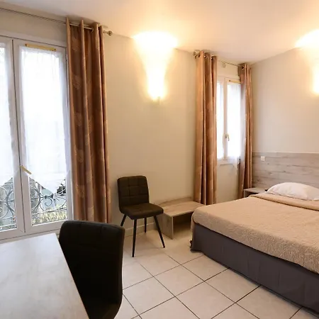 Hotel Du Mont Louis