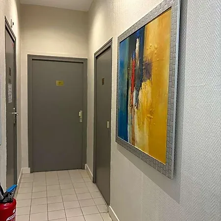 ホテル Du Mont Louis