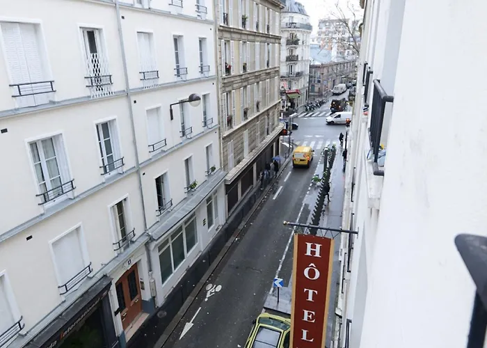 호텔 Du Mont Louis *